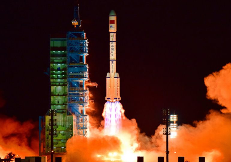 Китай летает в Космос по формуле "30+"