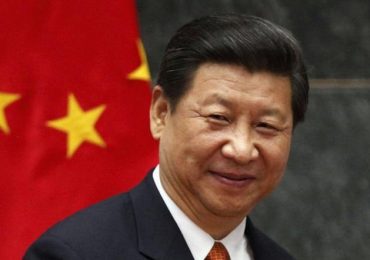 Си Цзиньпин переписывает историю Китая в борьбе за власть — СМИ