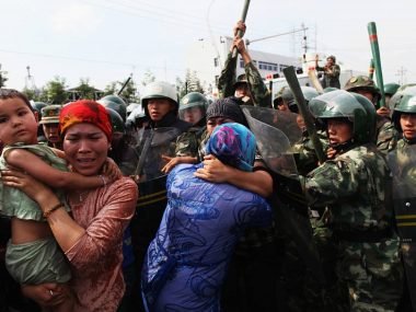 Китай не доволен "отвратительным" заявлением о концлагере для уйгуров
