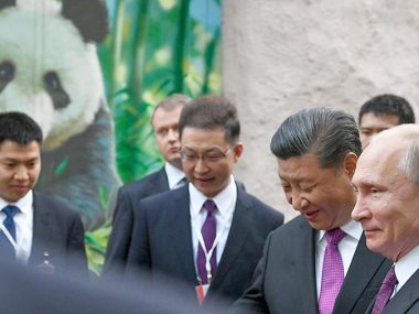 "Самый близкий друг": Как Си Цзиньпин съездил в Россию