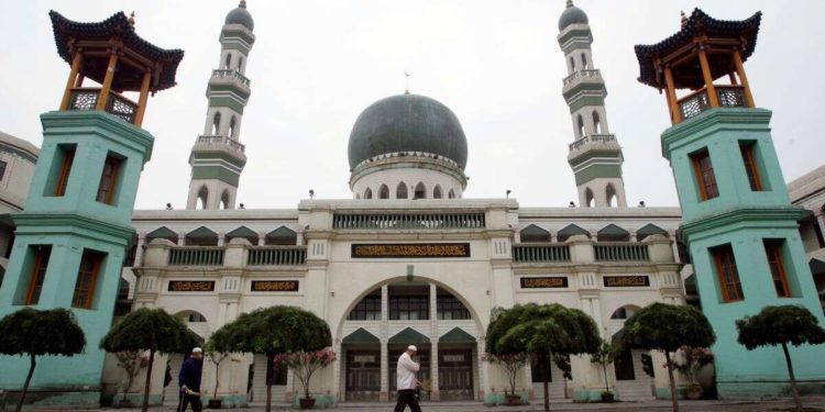 В Китае начали уничтожать мечети - СМИ