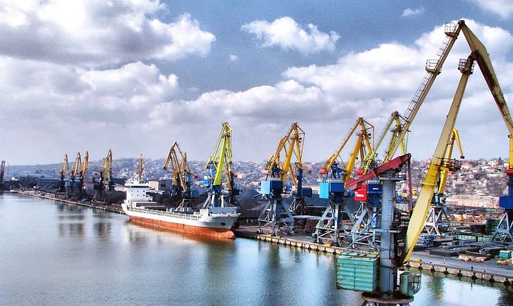 Китай инвестирует более 1 млрд гривен в развитие Мариупольского порта