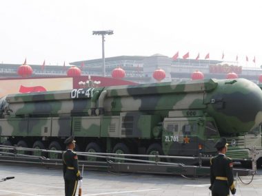 Китай представил ядерную ракету, способную ударить по любой точке Земли