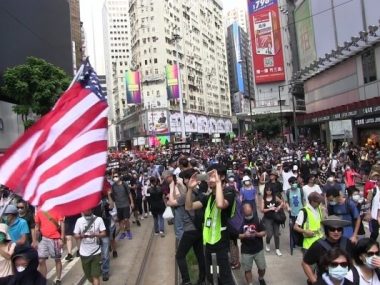 Китай считает США спонсором протестов в Гонконге