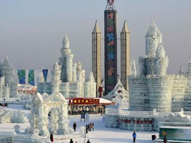 В китайском Харбине открылся парк ледовых скульптур