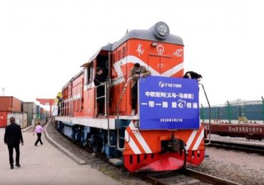 Из Китая в Европу отправился первый поезд с медикаментами для борьбы с коронавирусом