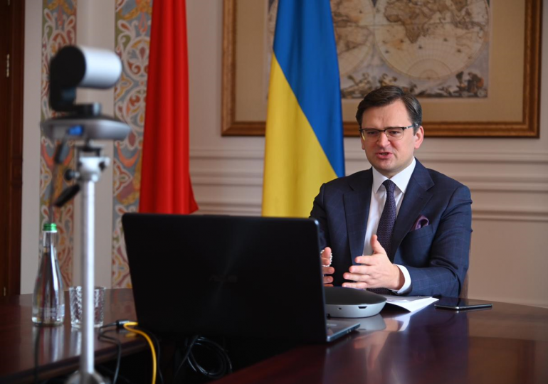 Кулеба отрицает разворот Украины в сторону Китая