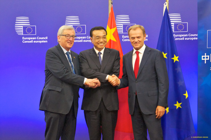 "Это очень разозлит Пекин": китайские дипломаты шантажировали европейских коллег из-за доклада о дезинформации