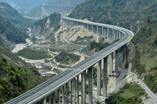 Китай возобновляет сбор оплаты за проезд на платных дорогах