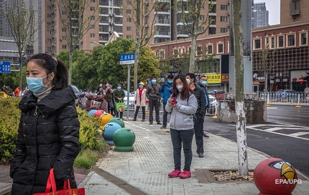 В Китае 4 апреля объявили днем траура по жертвам коронавируса