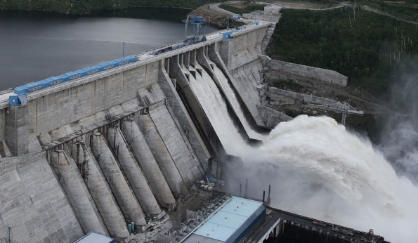 В Китае готовится к запуску седьмой по величине ГЭС в мире