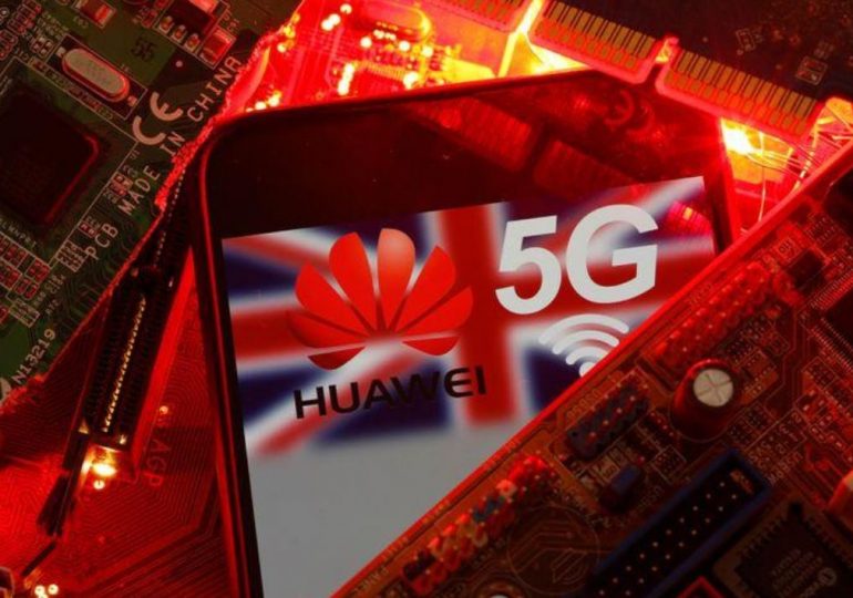Власти Великобритании начнут отказываться от участия китайской компании Huawei в сетях 5G