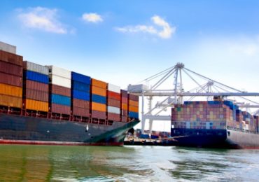 Китайские суда начали заходить в порт оккупированного Севастополя – Lloyd's List