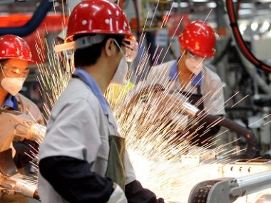 Прибыль китайских промышленных предприятий выросла в июне на 11,5%