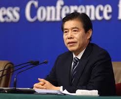 Министр коммерции Китая ожидает сложностей во внешней торговле во второй половине года