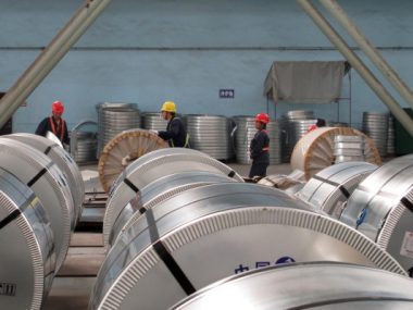 Металлургические предприятия Китая в январе-августе сократили экспорт стали на 18,6%