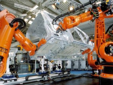 В августе производство промышленных роботов в Китае выросло на треть