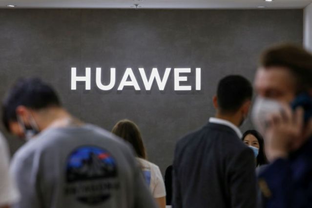 Комитет парламента Великобритании обвинил Huawei в сговоре с китайскими властями