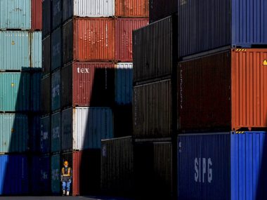 Китай планирует увеличить объем импорта товаров и услуг до $2,5 трлн за пять лет