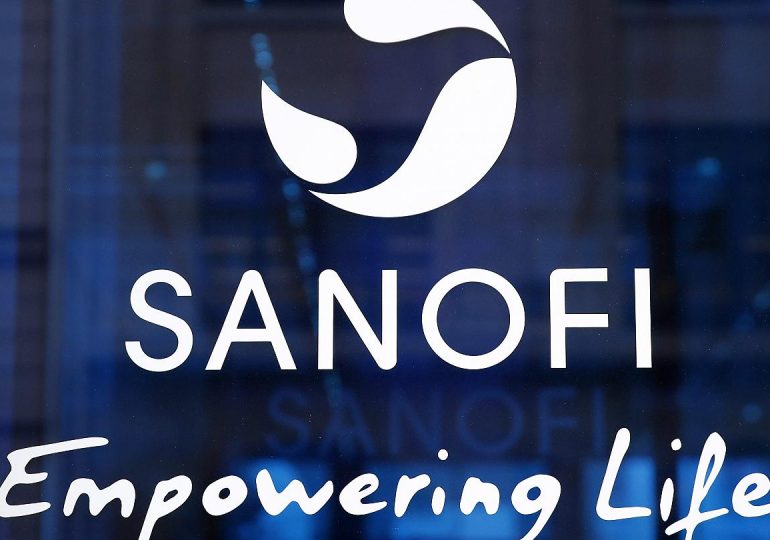 Компания Sanofi представила в Китае будки для вакцинированная без врачей