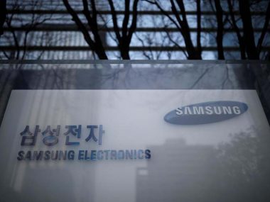 Samsung переносит завод по производству жидкокристаллических панелей из Китая в Индию