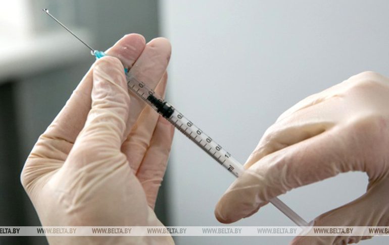 Китай одобрил вакцину от коронавируса разработки Sinopharm