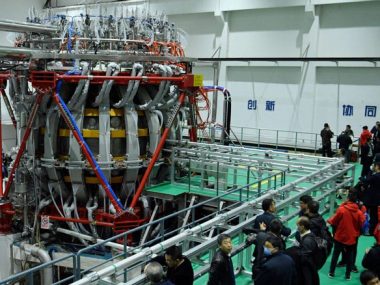 В Китае ввели в работу экспериментальную термоядерную установку «искусственное Солнце»