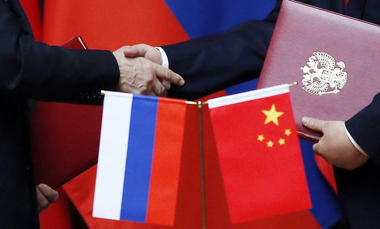 Китай заявил о готовности вместе с Россией выступать «стержнем глобальной стабильности»