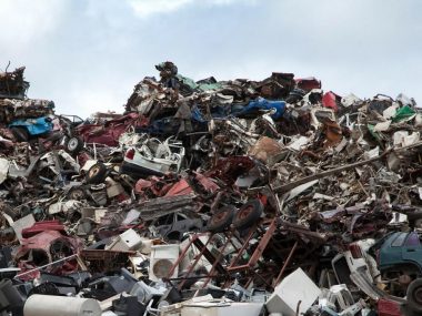 Китай прекратил импортировать мусор с начала года