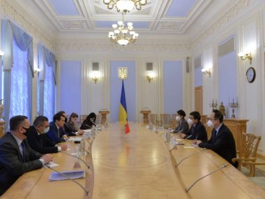 Глава ВР Украины и посол КНР обсудили межпарламентское и экономическое сотрудничество