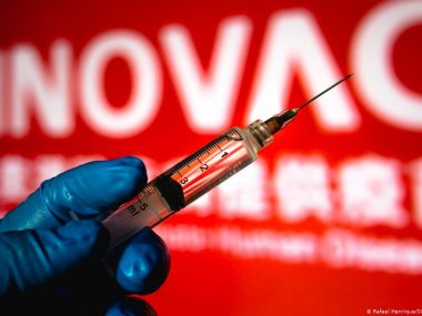 В Киев прибудет новая партия китайской вакцины в 500 тыс. доз