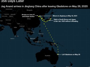 Австралийское судно с углем приняли в Китае после 356 дней простоя в море