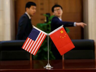 Китай и США договорились урегулировать торговые разногласия