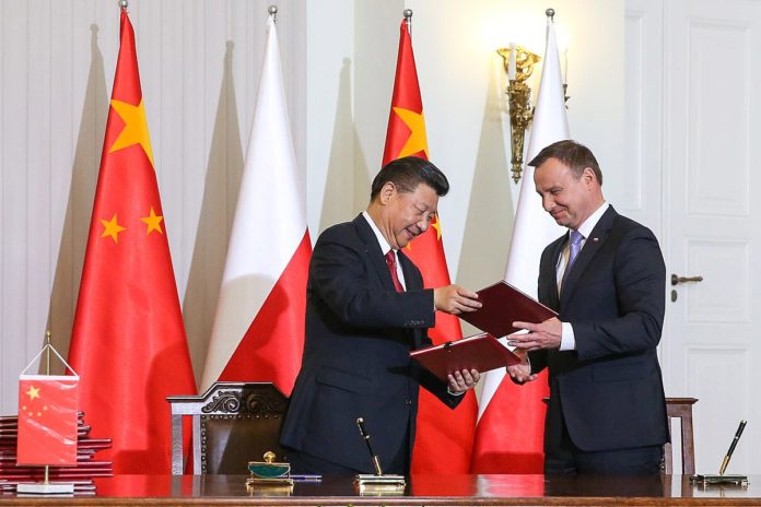 Сближение Варшавы и Пекина не является переориентацией Польши на КНР - аналитик