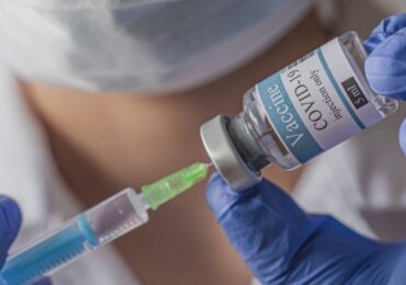 Украинские депутаты подтвердили, что Пекин блокировал поставки вакцины в Украину