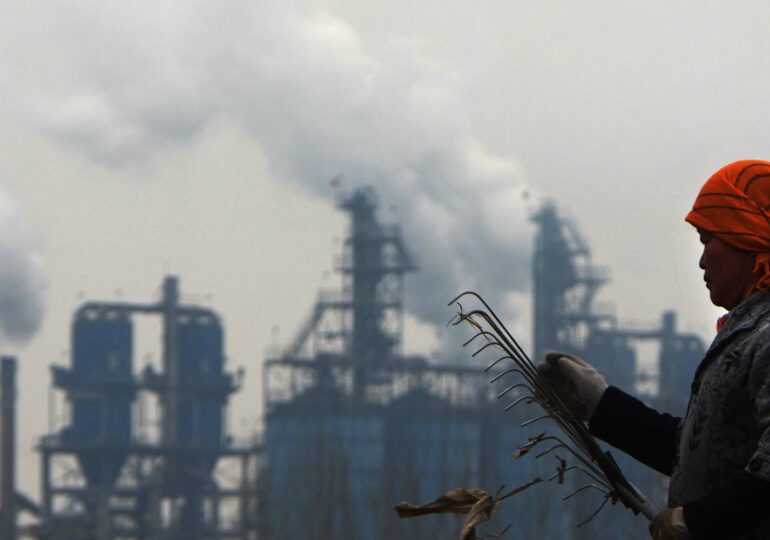 Запуск системы торговли квотами на выбросы СО2 в Китае откладывается