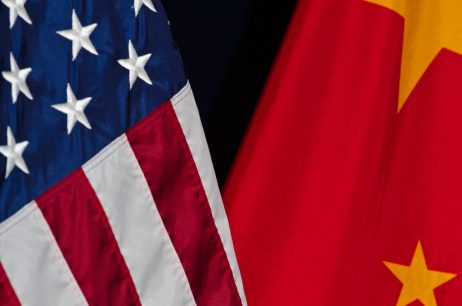 Новый посол Китая Цинь Ган направляется в Вашингтон - Reuters