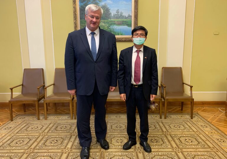 Фань Сяньжун встретился с новым заместителем руководителя Офиса Президента Украины