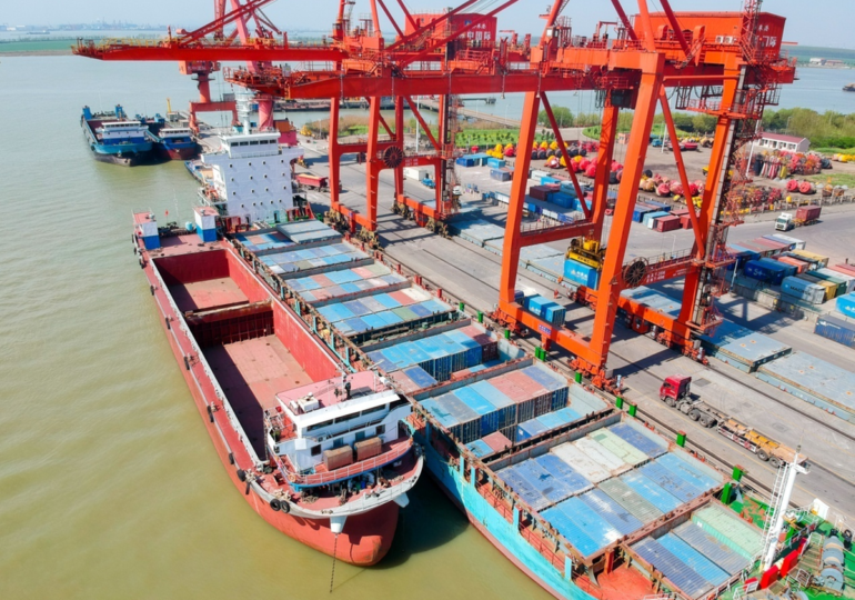 Стоимость контейнерных перевозок Китай-США достигла рекордного уровня