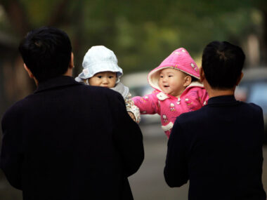 Рождаемость в Китае упала до рекордно низкого показателя