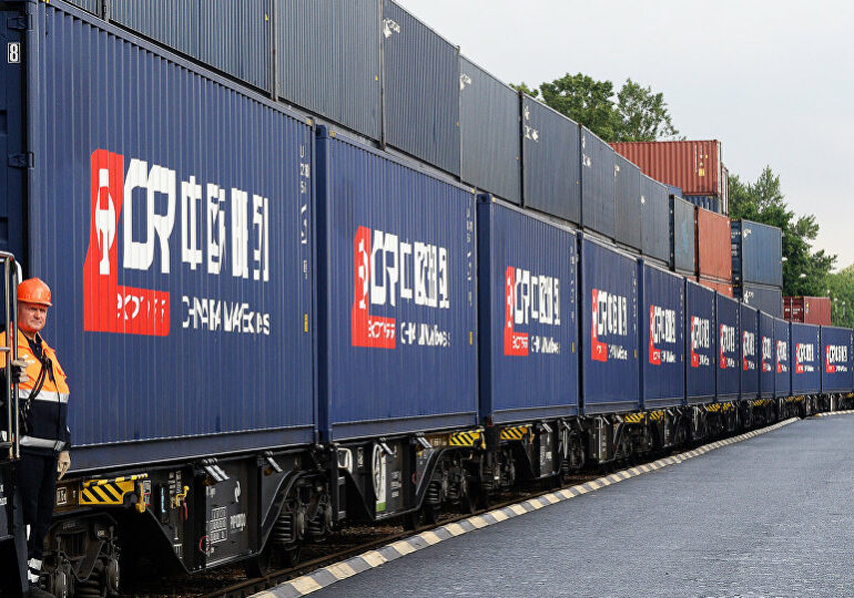 Китай запустил грузовой поезд по новому маршруту Китай-ЕС