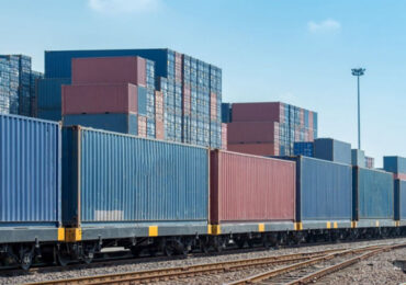 Шанхай запускает грузовое железнодорожное сообщение с Гамбургом