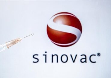 Соакционер Sinovac почти в 6 раз увеличил прибыль в первом полугодии 2021 г.