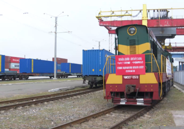 Украина впервые запустила контейнерный поезд в Китай