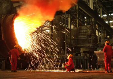 Объем выплавки стали в Китае в сентябре упал на 8.6%