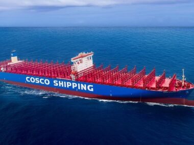 COSCO Shipping Group приобрела 67% акций греческого порта Пирей