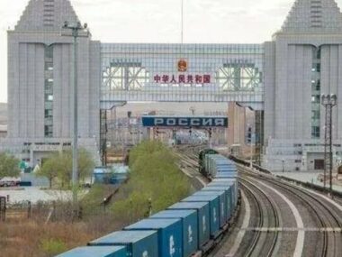 Китай ограничил ЖД поставки продуктов из России из-за коронавируса