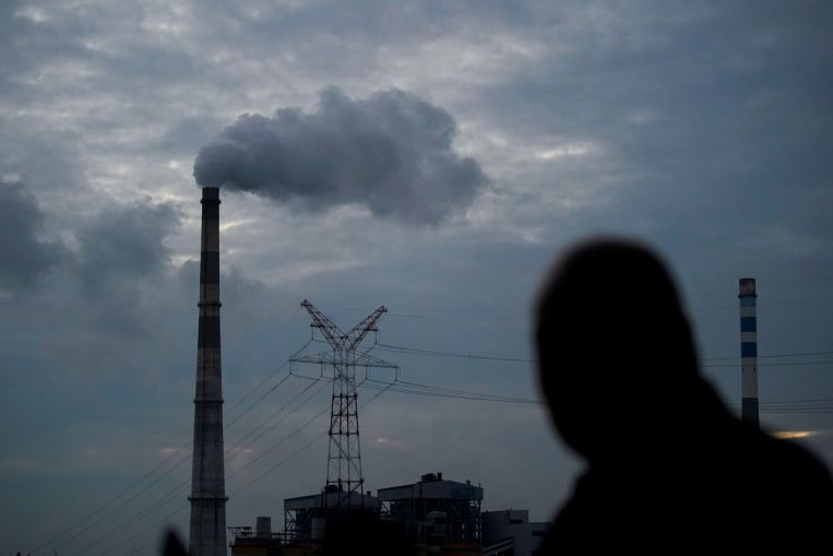 Китай к 2025 году планирует сократить потребление угля на электростанциях