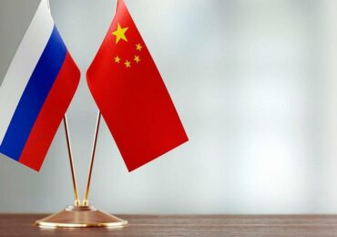 Друг познается нигде: протянул ли Китай руку дружбы России