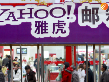 Yahoo прекращает работу в Китае